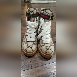 New!!! Gucci Boots